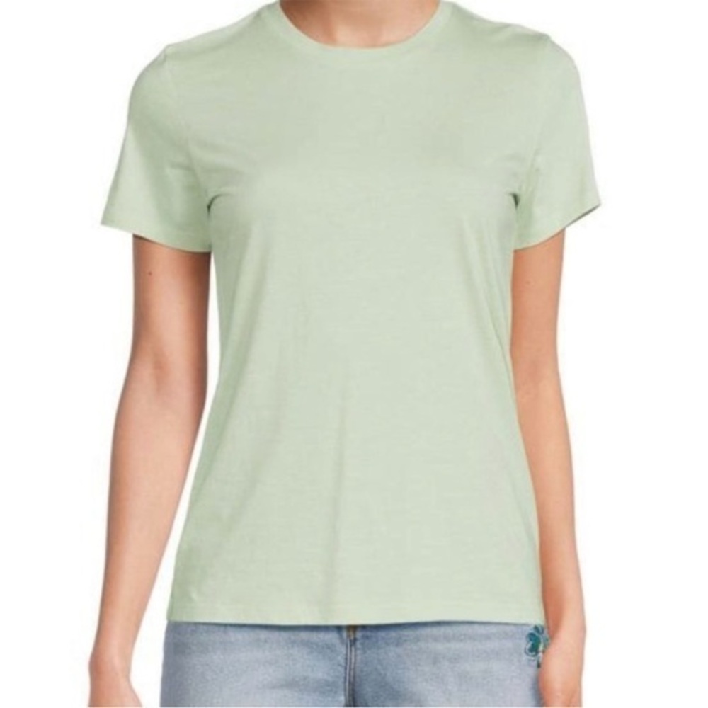 NWT Vince Size Medium Essential Cotton Tee Shirt in Dew